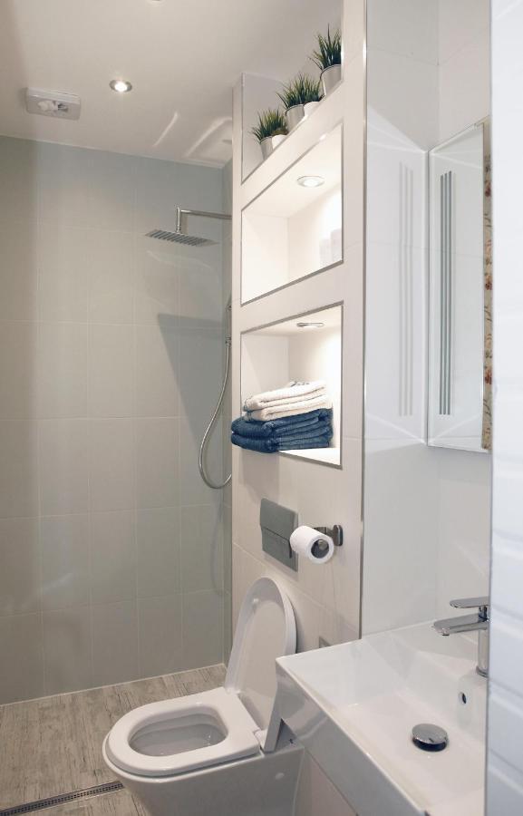 Sleep Over Sofia - Guest Rooms ภายนอก รูปภาพ